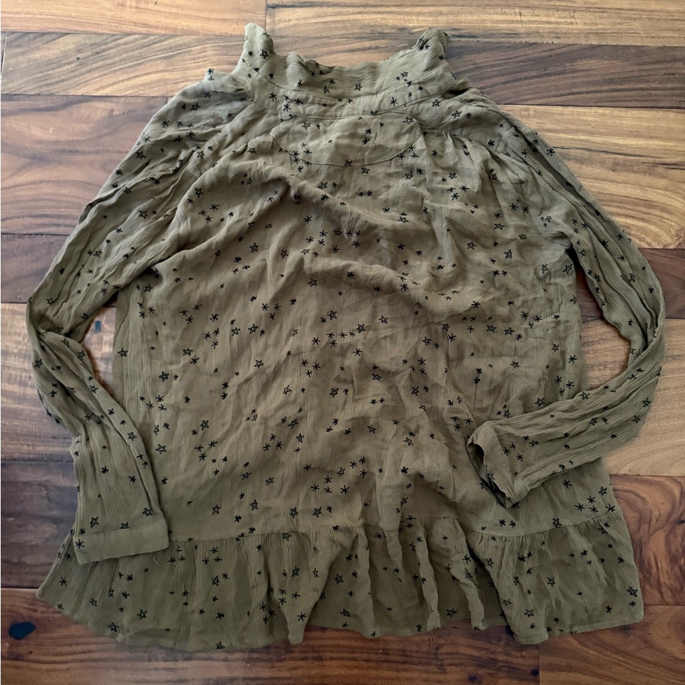 Free People Olive Star Patterned Ruffle Blouse XS - Picture 5 of 5